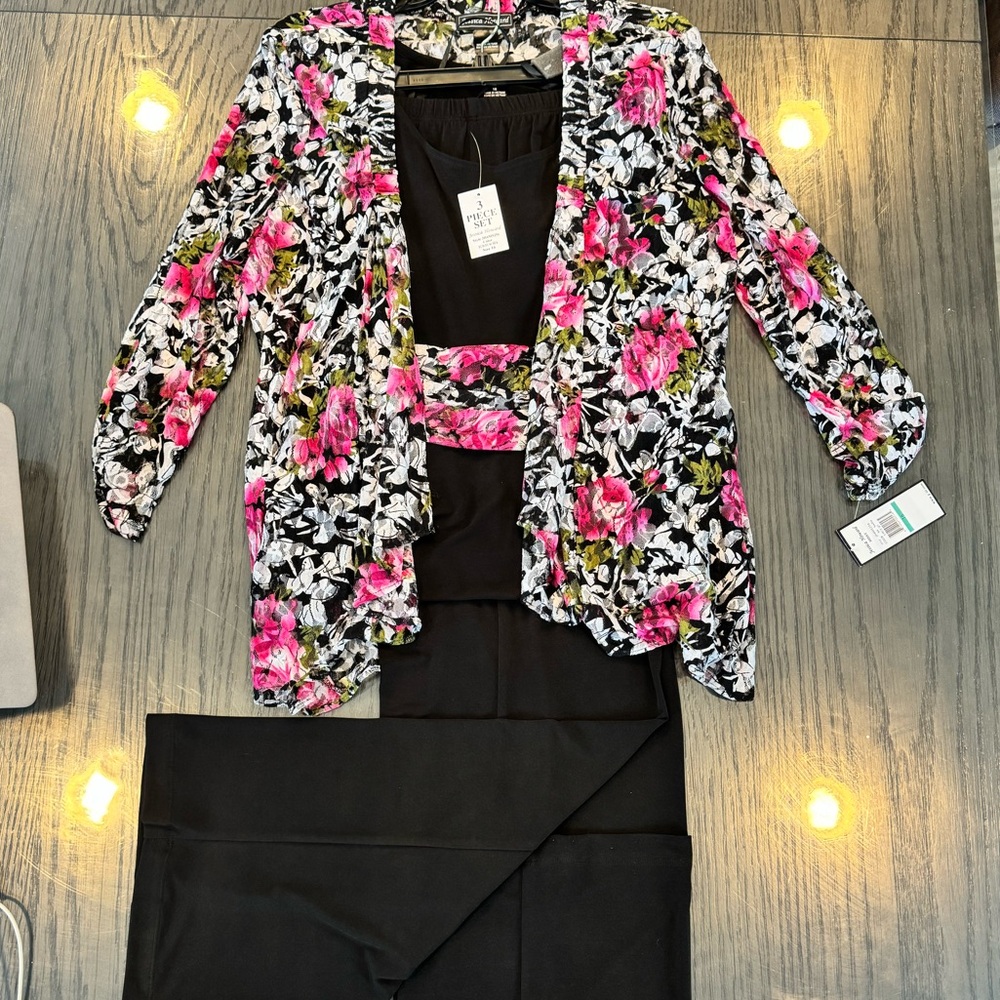 Jessica Howard Missy 3 Piece Set in Fuschia NWT